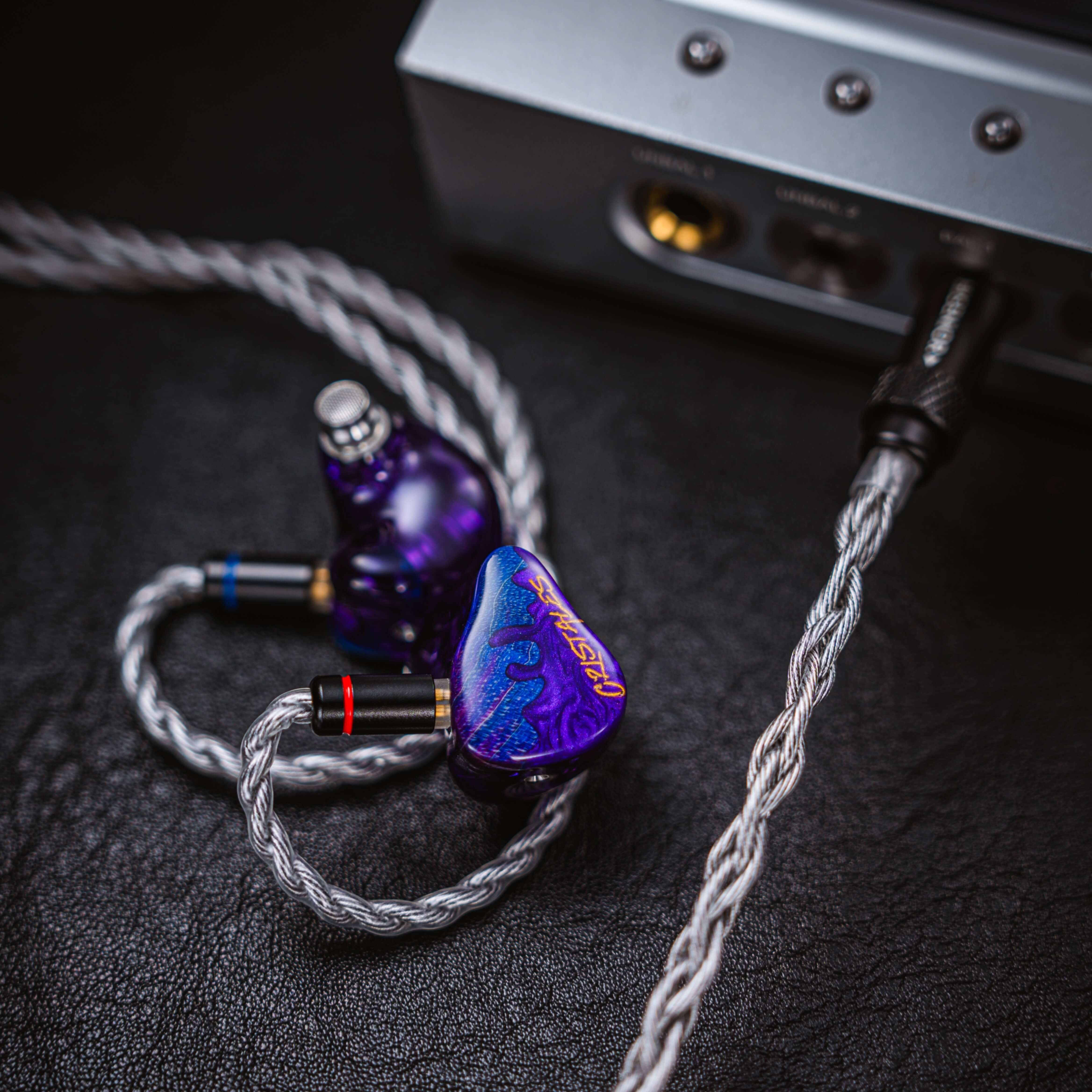 Hisenior Cano Cristales 2DD+8BA Hybrid In-Ear Monitor