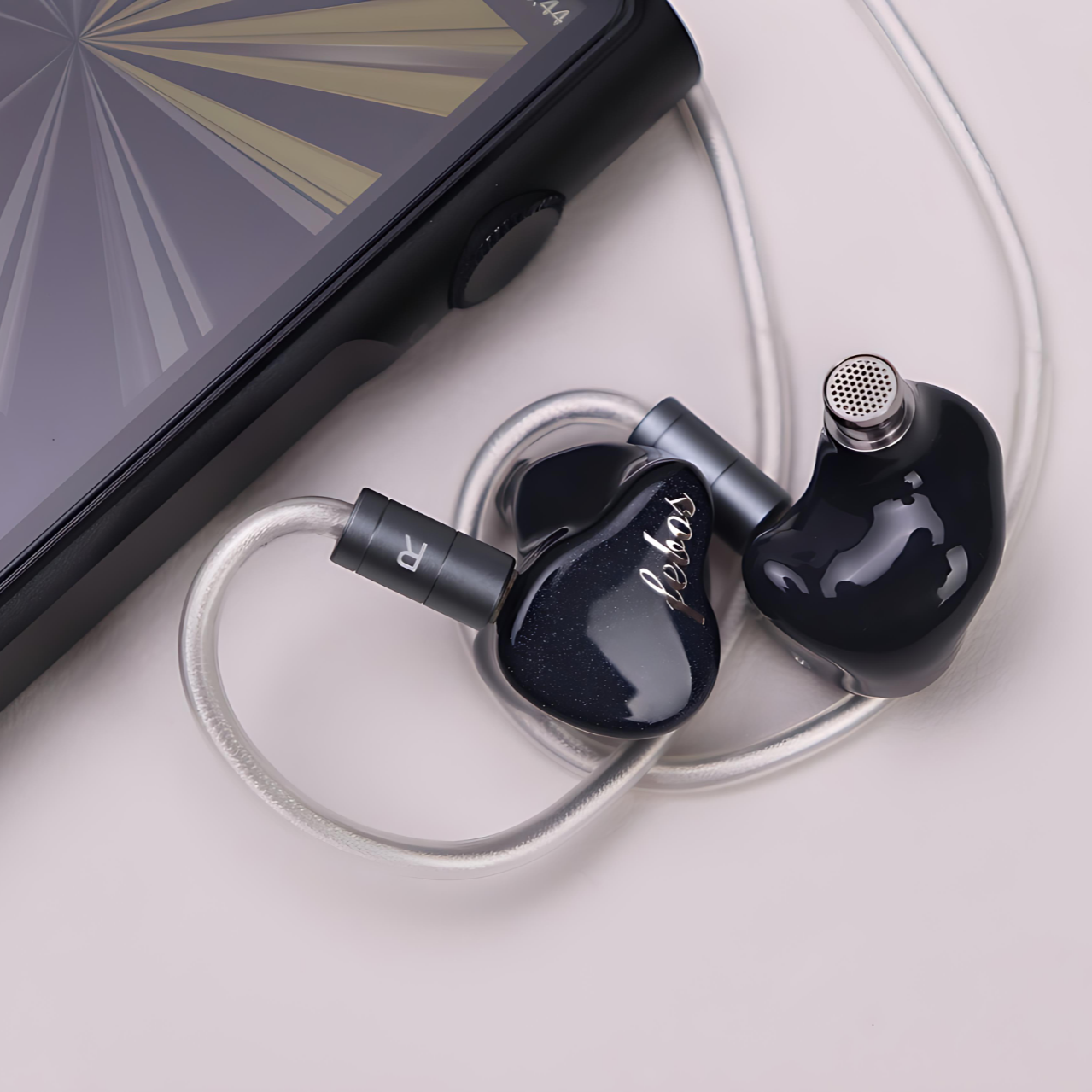 Mega5-EST 5-Drivers Hybrid IEM